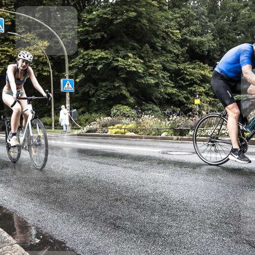 13.09.2026 - Stadtparktriathlon H.Heesch http://msf.ph/oto/10388347 13.09.2026 12:28:12 Radfahren 999, 1056, 1138, 1152 meine-sportfotos.de