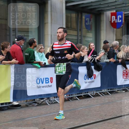 13.09.2026 - 21. swb-Marathon Bremen Strokosch-Dieckow http://msf.ph/oto/10388360 13.09.2026 12:58:19 Ziel 346, 1576, 2049, 5672, 6198, 6929, 8311, 8394, 1379, 1472, 1604, 1717, 2073, 2099, 9065 meine-sportfotos.de