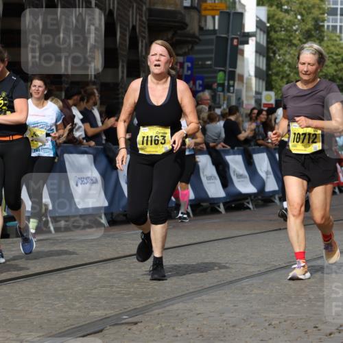 13.09.2026 - 21. swb-Marathon Bremen Strokosch-Dieckow http://msf.ph/oto/10388375 13.09.2026 11:09:44 Ziel 10314, 10556, 10664, 10686, 10694, 10769, 10823, 10981, 10983, 11225, 11764, 11882, 11883, 11914, 11915, 11995, 12322, 12474, 12491, 12532, 13607, 10435, 10645, 10737, 11119, 11383, 11437, 11441, 12449 meine-sportfotos.de
