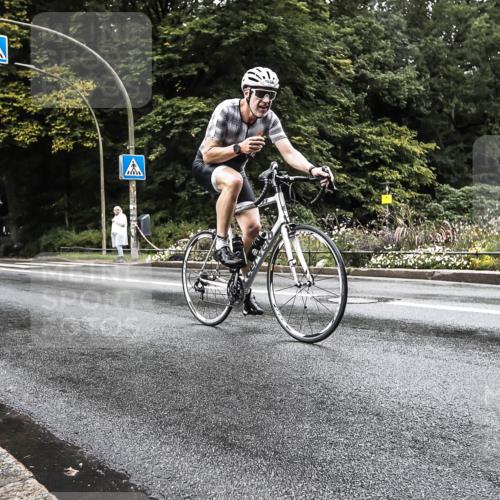 13.09.2026 - Stadtparktriathlon H.Heesch http://msf.ph/oto/10388376 13.09.2026 12:28:56 Radfahren 1015, 1066, 1149 meine-sportfotos.de