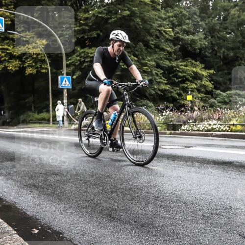 13.09.2026 - Stadtparktriathlon H.Heesch http://msf.ph/oto/10388388 13.09.2026 12:29:10 Radfahren 949, 979, 1072, 1242 meine-sportfotos.de