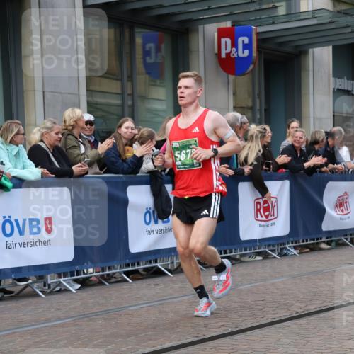 13.09.2026 - 21. swb-Marathon Bremen Strokosch-Dieckow http://msf.ph/oto/10388417 13.09.2026 12:58:23 Ziel 346, 1576, 2049, 3624, 5672, 6198, 6929, 8065, 8311, 8394, 1379, 1472, 1604, 1717, 2073, 2099, 9065 meine-sportfotos.de