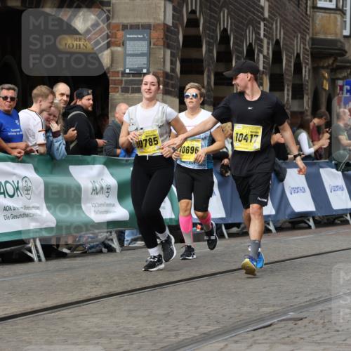 13.09.2026 - 21. swb-Marathon Bremen Strokosch-Dieckow http://msf.ph/oto/10388431 13.09.2026 11:09:48 Ziel 10386, 10424, 10556, 10664, 10694, 10712, 10769, 10823, 10981, 11192, 11225, 11882, 11883, 11914, 11915, 11937, 11995, 12322, 12409, 12474, 12491, 12532, 13607, 10299, 10435, 10645, 10751, 11119, 11383, 11437, 11441 meine-sportfotos.de