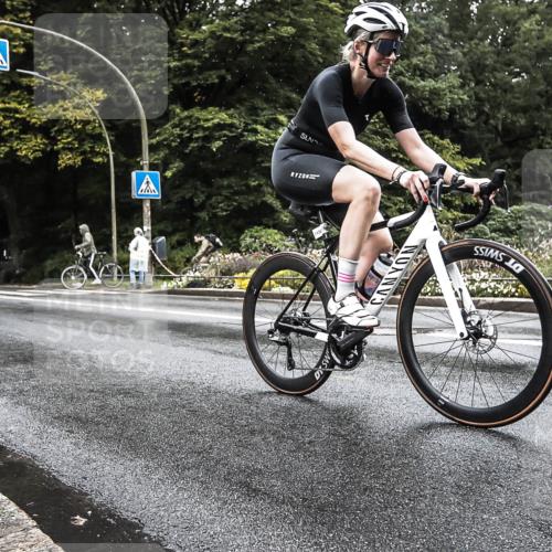 13.09.2026 - Stadtparktriathlon H.Heesch http://msf.ph/oto/10388440 13.09.2026 12:29:53 Radfahren 956, 971, 1068, 1136, 1176 meine-sportfotos.de