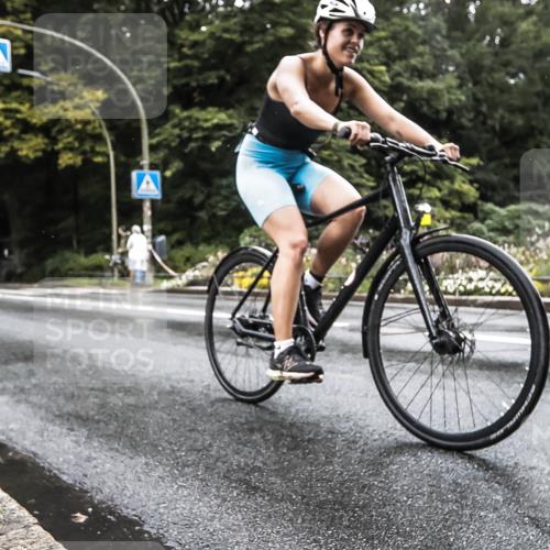13.09.2026 - Stadtparktriathlon H.Heesch http://msf.ph/oto/10388465 13.09.2026 12:30:14 Radfahren 996, 1151 meine-sportfotos.de