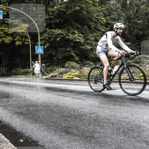 13.09.2026 - Stadtparktriathlon H.Heesch http://msf.ph/oto/10388469 13.09.2026 12:30:15 Radfahren 996, 1151 meine-sportfotos.de