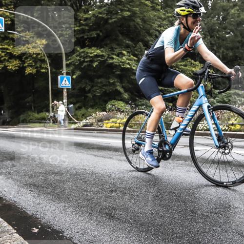 13.09.2026 - Stadtparktriathlon H.Heesch http://msf.ph/oto/10388492 13.09.2026 12:30:50 Radfahren 961, 1127 meine-sportfotos.de