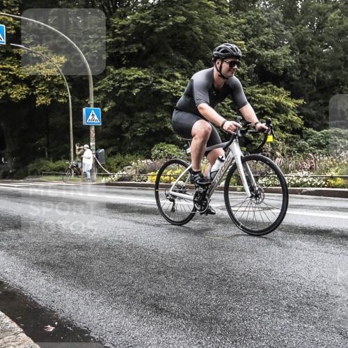 13.09.2026 - Stadtparktriathlon H.Heesch http://msf.ph/oto/10388496 13.09.2026 12:30:51 Radfahren 961, 1127 meine-sportfotos.de