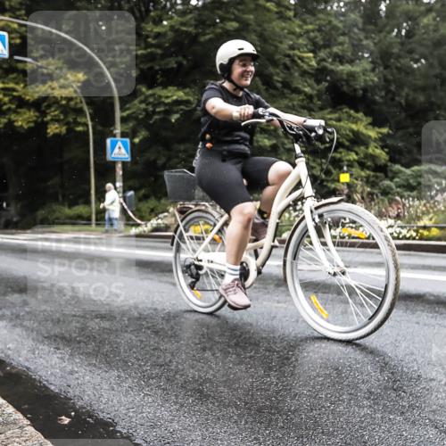 13.09.2026 - Stadtparktriathlon H.Heesch http://msf.ph/oto/10388517 13.09.2026 12:31:24 Radfahren 1082 meine-sportfotos.de