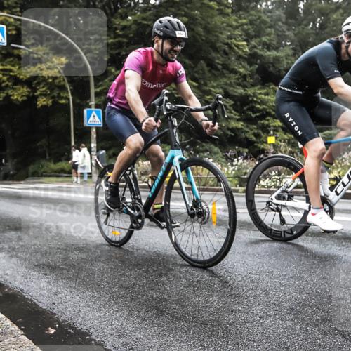 13.09.2026 - Stadtparktriathlon H.Heesch http://msf.ph/oto/10388547 13.09.2026 12:32:00 Radfahren 954, 1039, 1114, 1143, 1174 meine-sportfotos.de