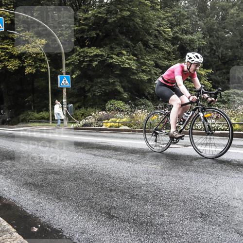 13.09.2026 - Stadtparktriathlon H.Heesch http://msf.ph/oto/10388560 13.09.2026 12:32:16 Radfahren 1100, 1186 meine-sportfotos.de