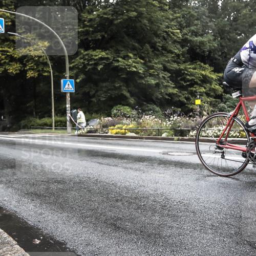 13.09.2026 - Stadtparktriathlon H.Heesch http://msf.ph/oto/10388565 13.09.2026 12:33:01 Radfahren 1124 meine-sportfotos.de