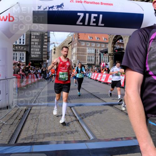 13.09.2026 - 21. swb-Marathon Bremen Tim E. http://msf.ph/oto/10388588 13.09.2026 13:29:38 Ziel 132, 303, 596, 651, 1083, 1365, 1387, 1545, 1823, 2023, 2301, 2867, 2957, 3258, 3721, 3796, 3846, 3912, 4541, 5036, 5599, 6030, 6103, 6499, 6690, 7013, 7149, 7361, 7631, 7649, 7860, 8007, 8009, 8066, 8099, 8277, 8338, 8675, 8831, 9249, 9661, 9889, 10128 meine-sportfotos.de