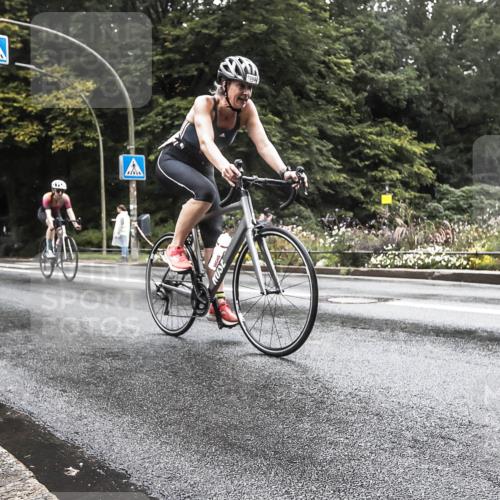 13.09.2026 - Stadtparktriathlon H.Heesch http://msf.ph/oto/10388591 13.09.2026 12:33:47 Radfahren 1008, 1099, 1117, 1131 meine-sportfotos.de