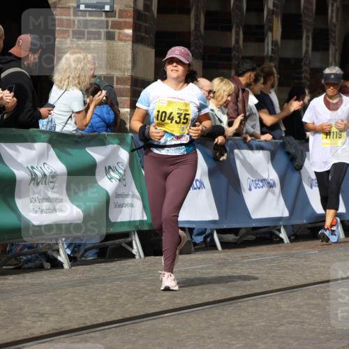 13.09.2026 - 21. swb-Marathon Bremen Strokosch-Dieckow http://msf.ph/oto/10388644 13.09.2026 11:10:02 Ziel 10234, 10386, 10417, 10424, 10645, 10696, 10712, 10737, 10785, 10990, 10991, 11192, 11437, 11937, 12409, 12449, 10963, 11725, 11732, 11933, 12117, 12207, 12293 meine-sportfotos.de