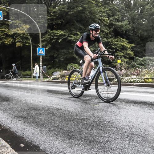 13.09.2026 - Stadtparktriathlon H.Heesch http://msf.ph/oto/10388657 13.09.2026 12:34:51 Radfahren 978, 1062, 1063, 1177, 1178, 1234 meine-sportfotos.de