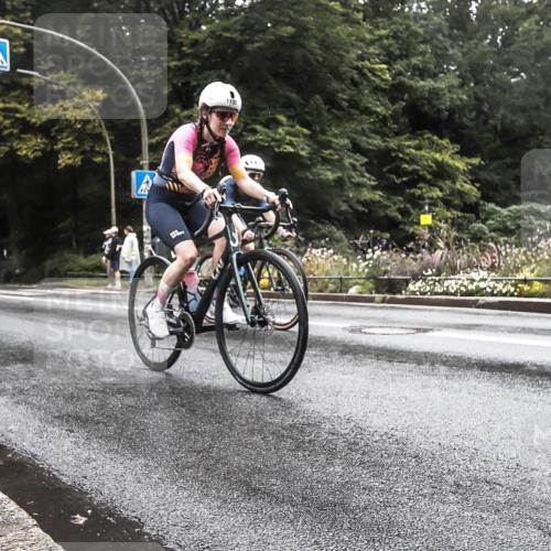 13.09.2026 - Stadtparktriathlon H.Heesch http://msf.ph/oto/10388670 13.09.2026 12:35:18 Radfahren 1047, 1077, 1132 meine-sportfotos.de