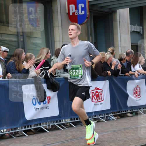 13.09.2026 - 21. swb-Marathon Bremen Strokosch-Dieckow http://msf.ph/oto/10388671 13.09.2026 12:58:45 Ziel 1118, 1508, 1751, 1993, 3584, 3624, 3688, 4399, 4847, 6991, 8065, 8383, 8994, 9120, 9329, 346, 1576, 2049, 5672, 6198, 6929, 8311, 8394 meine-sportfotos.de