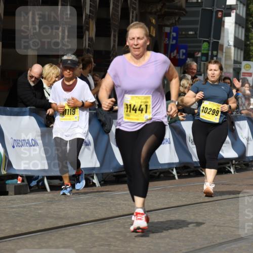 13.09.2026 - 21. swb-Marathon Bremen Strokosch-Dieckow http://msf.ph/oto/10388673 13.09.2026 11:10:04 Ziel 10234, 10386, 10417, 10424, 10645, 10696, 10712, 10737, 10785, 10990, 10991, 11192, 11383, 11437, 11937, 12409, 12449, 10362, 10963, 11382, 11725, 11732, 11933, 12117, 12207, 12293 meine-sportfotos.de