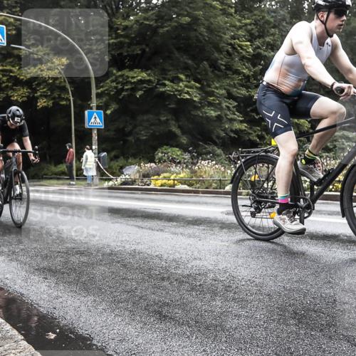 13.09.2026 - Stadtparktriathlon H.Heesch http://msf.ph/oto/10388676 13.09.2026 12:35:40 Radfahren 1169, 1277 meine-sportfotos.de