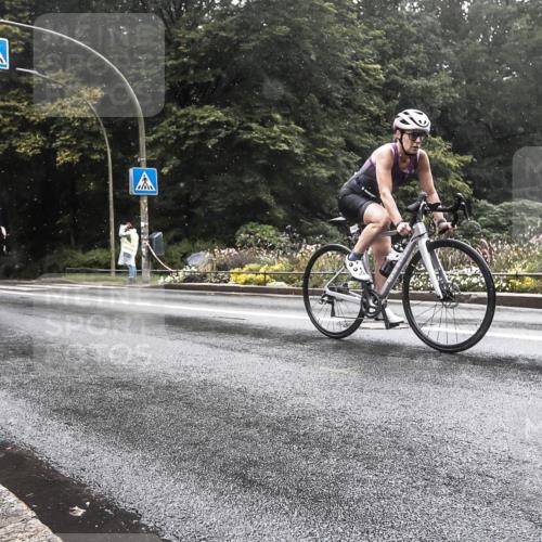 13.09.2026 - Stadtparktriathlon H.Heesch http://msf.ph/oto/10388707 13.09.2026 12:36:12 Radfahren 1102, 1148, 1162 meine-sportfotos.de