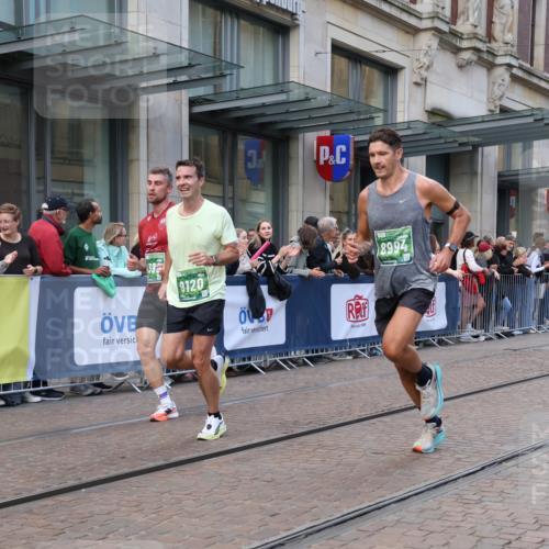 13.09.2026 - 21. swb-Marathon Bremen Strokosch-Dieckow http://msf.ph/oto/10388739 13.09.2026 12:58:49 Ziel 658, 1118, 1508, 1751, 1993, 3584, 3688, 4096, 4399, 4847, 6991, 8383, 8994, 9120, 9329, 346, 1576, 2049, 3624, 5672, 6198, 6929, 8065, 8311, 8394 meine-sportfotos.de