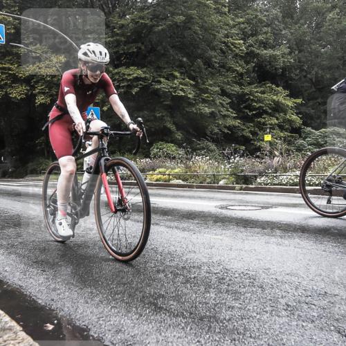 13.09.2026 - Stadtparktriathlon H.Heesch http://msf.ph/oto/10388754 13.09.2026 12:37:07 Radfahren 979, 1015, 1087, 1088, 1120, 1121, 1137 meine-sportfotos.de