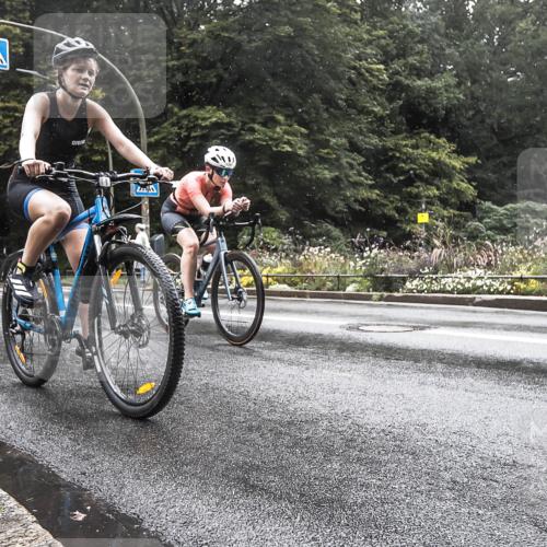 13.09.2026 - Stadtparktriathlon H.Heesch http://msf.ph/oto/10388763 13.09.2026 12:37:16 Radfahren 953, 1158, 1233, 1247, 1302 meine-sportfotos.de
