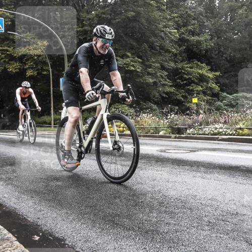 13.09.2026 - Stadtparktriathlon H.Heesch http://msf.ph/oto/10388769 13.09.2026 12:37:17 Radfahren 953, 1158, 1233, 1247 meine-sportfotos.de