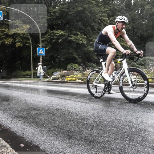 13.09.2026 - Stadtparktriathlon H.Heesch http://msf.ph/oto/10388773 13.09.2026 12:37:17 Radfahren 953, 1158, 1233, 1247 meine-sportfotos.de