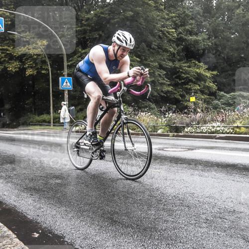 13.09.2026 - Stadtparktriathlon H.Heesch http://msf.ph/oto/10388776 13.09.2026 12:37:23 Radfahren 1098, 1269, 1274, 1285 meine-sportfotos.de