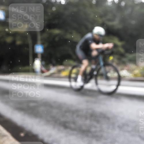 13.09.2026 - Stadtparktriathlon H.Heesch http://msf.ph/oto/10388795 13.09.2026 12:37:45 Radfahren 1149, 1267, 1270, 1298 meine-sportfotos.de