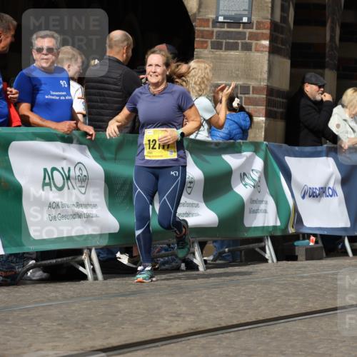13.09.2026 - 21. swb-Marathon Bremen Strokosch-Dieckow http://msf.ph/oto/10388810 13.09.2026 11:10:17 Ziel 10299, 10435, 10645, 10737, 10751, 11119, 11383, 11437, 11441, 12207, 12449, 10002, 10169, 10247, 10361, 10362, 10422, 10706, 10719, 10791, 10890, 11080, 11300, 11382, 11957, 11982, 12227, 12454, 12550 meine-sportfotos.de