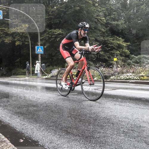 13.09.2026 - Stadtparktriathlon H.Heesch http://msf.ph/oto/10388835 13.09.2026 12:38:21 Radfahren 1140, 1194, 1228 meine-sportfotos.de