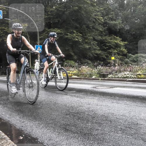 13.09.2026 - Stadtparktriathlon H.Heesch http://msf.ph/oto/10388838 13.09.2026 12:38:26 Radfahren 1097, 1128, 1164, 1193, 1194, 1204 meine-sportfotos.de