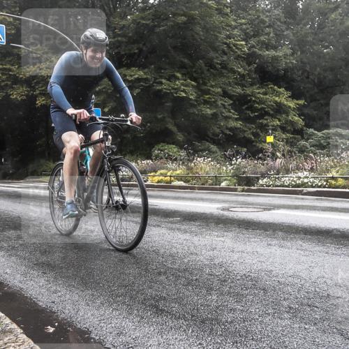 13.09.2026 - Stadtparktriathlon H.Heesch http://msf.ph/oto/10388849 13.09.2026 12:38:30 Radfahren 950, 959, 1097, 1164, 1193, 1204 meine-sportfotos.de