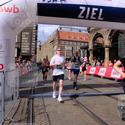 13.09.2026 - 21. swb-Marathon Bremen Tim E. http://msf.ph/oto/10388884 13.09.2026 13:30:44 Ziel 625, 881, 1067, 2265, 2900, 3163, 3164, 3425, 4058, 4206, 4332, 4415, 4425, 4748, 4763, 5506, 5551, 6347, 6988, 7253, 7567, 7645, 7821, 8090, 8105, 8116, 8117, 8169, 8314, 8494, 8762, 8878, 8966, 9011, 9015, 9108, 9412, 9695, 9825 meine-sportfotos.de