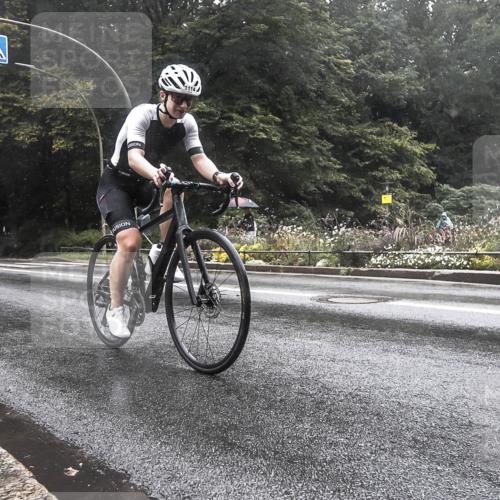 13.09.2026 - Stadtparktriathlon H.Heesch http://msf.ph/oto/10388885 13.09.2026 12:39:22 Radfahren 1114, 1156, 1189, 1231 meine-sportfotos.de