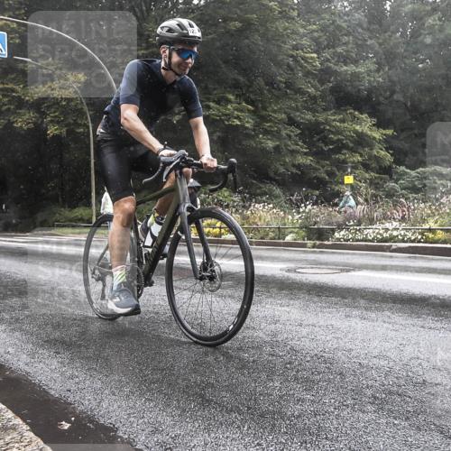 13.09.2026 - Stadtparktriathlon H.Heesch http://msf.ph/oto/10388889 13.09.2026 12:39:24 Radfahren 1114, 1189, 1231 meine-sportfotos.de