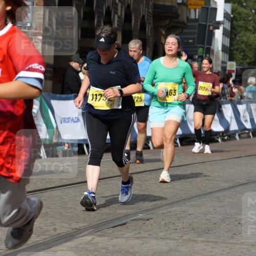13.09.2026 - 21. swb-Marathon Bremen Strokosch-Dieckow http://msf.ph/oto/10388939 13.09.2026 11:10:21 Ziel 10299, 10435, 10751, 11119, 11383, 11437, 11441, 11933, 12117, 12207, 10002, 10169, 10247, 10422, 10706, 10719, 10768, 10791, 10890, 11283, 11298, 11300, 11957, 11982, 12183, 12227, 12454, 12550 meine-sportfotos.de
