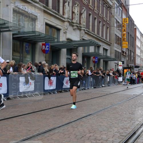 13.09.2026 - 21. swb-Marathon Bremen Strokosch-Dieckow http://msf.ph/oto/10388941 13.09.2026 12:59:03 Ziel 658, 1248, 1508, 1751, 1800, 1993, 2651, 3251, 3584, 4096, 6991, 8383, 9533, 1118, 1576, 3624, 3688, 4399, 4847, 6929, 8065, 8994, 9120, 9329 meine-sportfotos.de