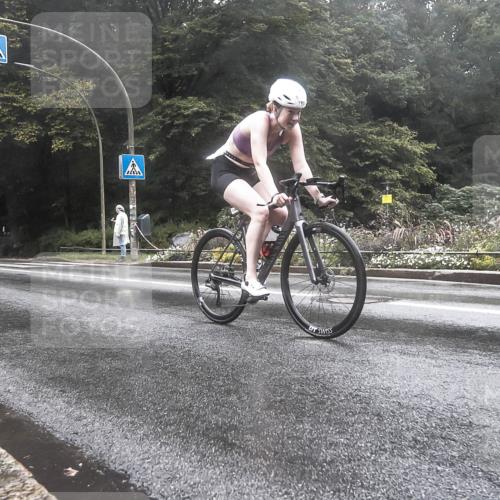 13.09.2026 - Stadtparktriathlon H.Heesch http://msf.ph/oto/10388951 13.09.2026 12:40:59 Radfahren 954, 1166, 1216, 1308 meine-sportfotos.de