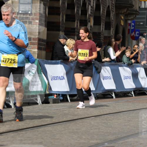 13.09.2026 - 21. swb-Marathon Bremen Strokosch-Dieckow http://msf.ph/oto/10388981 13.09.2026 11:10:23 Ziel 10299, 10435, 10751, 11119, 11383, 11441, 11732, 11933, 12117, 12207, 10002, 10247, 10422, 10719, 10768, 10791, 11283, 11298, 11300, 11736, 11982, 12183, 12227, 12454 meine-sportfotos.de