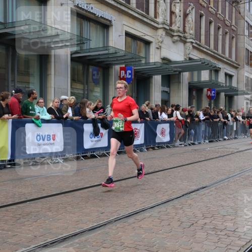 13.09.2026 - 21. swb-Marathon Bremen Strokosch-Dieckow http://msf.ph/oto/10389009 13.09.2026 12:59:09 Ziel 466, 658, 862, 1248, 1751, 1800, 1993, 2651, 3251, 4096, 4964, 5316, 5828, 8383, 9533, 1118, 1508, 1576, 1751, 3584, 3624, 3688, 4399, 4847, 6991, 8065, 8994, 9120, 9329 meine-sportfotos.de