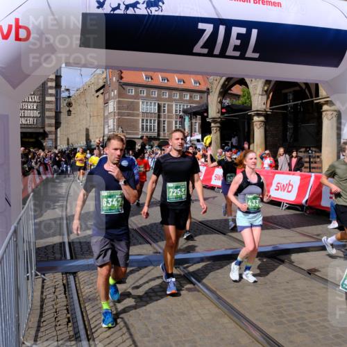 13.09.2026 - 21. swb-Marathon Bremen Tim E. http://msf.ph/oto/10389056 13.09.2026 13:30:56 Ziel 625, 800, 834, 1067, 1533, 1771, 1841, 1926, 1941, 2369, 2452, 2723, 2985, 3163, 3164, 3425, 4058, 4206, 4332, 4342, 4415, 4425, 4748, 4757, 4920, 5506, 5551, 5802, 5822, 6134, 6343, 6347, 6523, 6988, 7012, 7253, 7567, 7645, 8116, 8117, 8762, 8878, 8966, 9011, 9108, 9692, 9695, 9699, 9825, 13090 meine-sportfotos.de