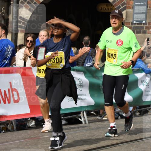 13.09.2026 - 21. swb-Marathon Bremen Strokosch-Dieckow http://msf.ph/oto/10389250 13.09.2026 11:10:42 Ziel 10002, 10169, 10247, 10361, 10362, 10422, 10706, 10719, 10791, 10890, 10963, 11080, 11382, 11725, 11732, 11957, 11982, 12227, 12293, 12454, 12550, 10148, 10163, 10461, 10462, 10547, 10792, 10911, 11043, 11047, 11327, 11335, 11465, 11513, 11756 meine-sportfotos.de