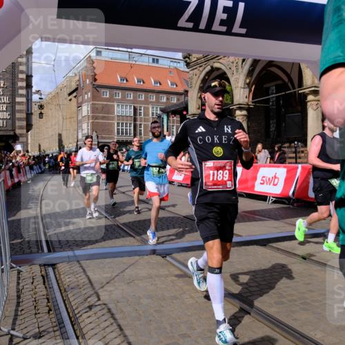 13.09.2026 - 21. swb-Marathon Bremen Tim E. http://msf.ph/oto/10389300 13.09.2026 13:31:45 Ziel 922, 1600, 1627, 2602, 2707, 3152, 3343, 3392, 3396, 3579, 3859, 4258, 4273, 4477, 4692, 4889, 5375, 5504, 5720, 5765, 5979, 6039, 6147, 6581, 6968, 6971, 7001, 7032, 7296, 8035, 8042, 8205, 8239, 8339, 8342, 8364, 8495, 8522, 8726, 9147, 9155, 9293, 9822, 9903, 13066 meine-sportfotos.de