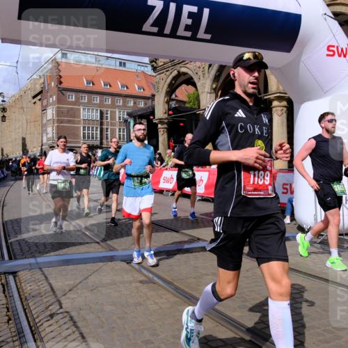 13.09.2026 - 21. swb-Marathon Bremen Tim E. http://msf.ph/oto/10389308 13.09.2026 13:31:46 Ziel 922, 1600, 1627, 2602, 2707, 3152, 3343, 3392, 3579, 3859, 4258, 4273, 4477, 4692, 4889, 5375, 5504, 5720, 5765, 5979, 6039, 6147, 6581, 6968, 6971, 7001, 7032, 7296, 8035, 8042, 8205, 8239, 8339, 8342, 8364, 8495, 8522, 9147, 9155, 9293, 9822, 9903, 13066 meine-sportfotos.de