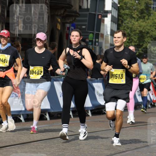 13.09.2026 - 21. swb-Marathon Bremen Strokosch-Dieckow http://msf.ph/oto/10389337 13.09.2026 11:10:54 Ziel 10002, 10169, 10247, 10422, 10719, 10768, 10791, 10890, 11047, 11283, 11298, 11300, 11309, 11583, 11736, 11846, 11957, 11982, 12183, 12227, 12454, 12550, 10313, 10527, 10644, 10653, 10792, 10841, 11062, 11141, 11237, 11483, 11679, 11691, 11993, 12401, 12507 meine-sportfotos.de