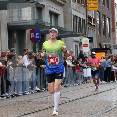 13.09.2026 - 21. swb-Marathon Bremen Strokosch-Dieckow http://msf.ph/oto/10389389 13.09.2026 13:00:01 Ziel 671, 912, 1550, 1571, 1754, 1758, 2683, 5776, 7015, 7170, 8689, 603, 735, 807, 1320, 1485, 1758, 1911, 1930, 6557, 7170, 8850, 9153 meine-sportfotos.de